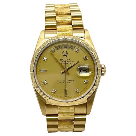rolex day date champagne dial vs gold dial